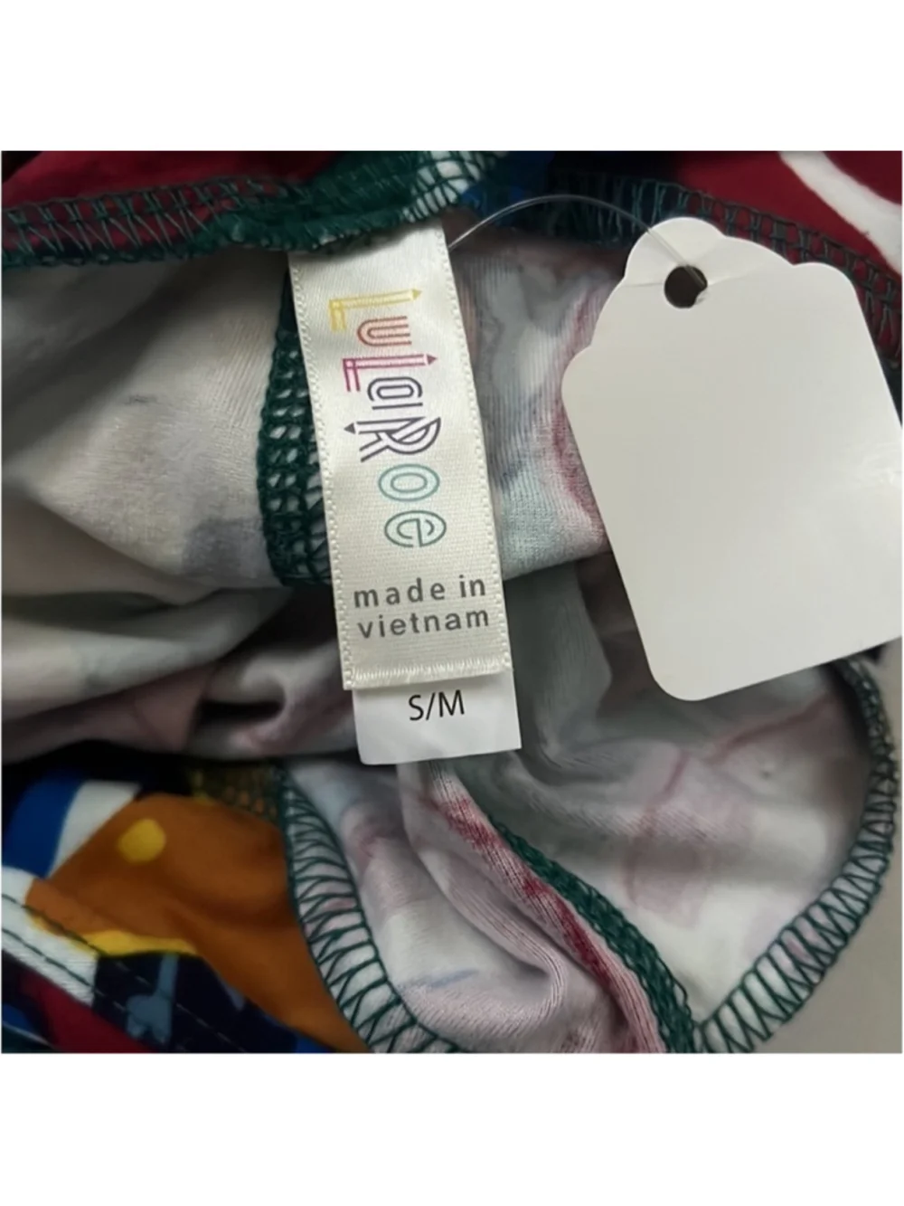 NEW!!! LuLaRoe Kids Holiday Leggings Size S/M Christmas Green Background